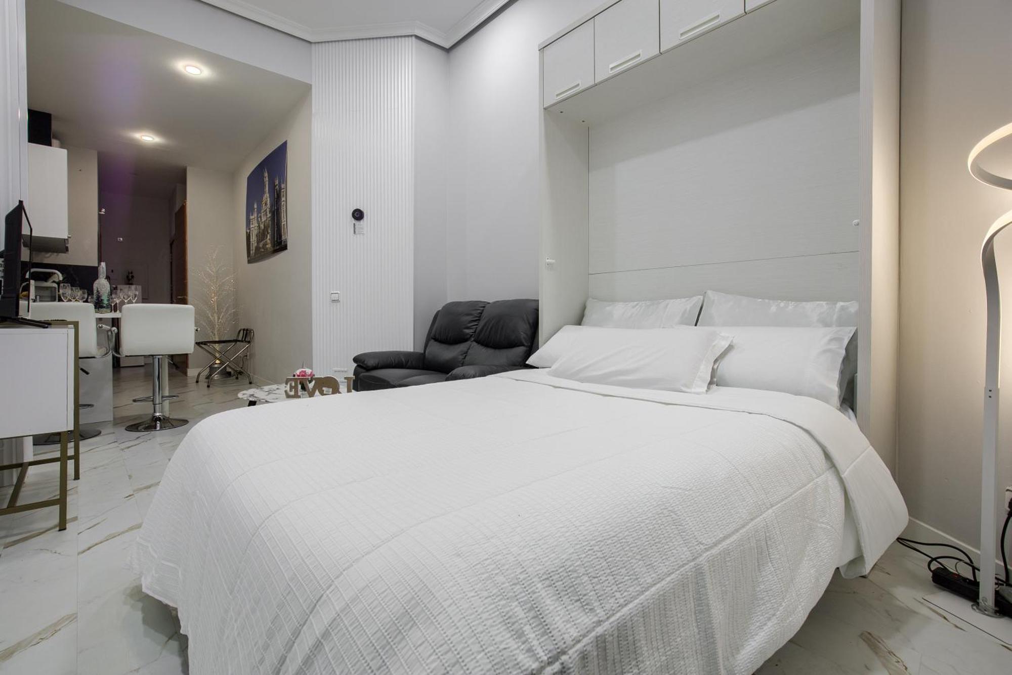 Lovely Apartment In Gran Via Madrid Eksteriør billede