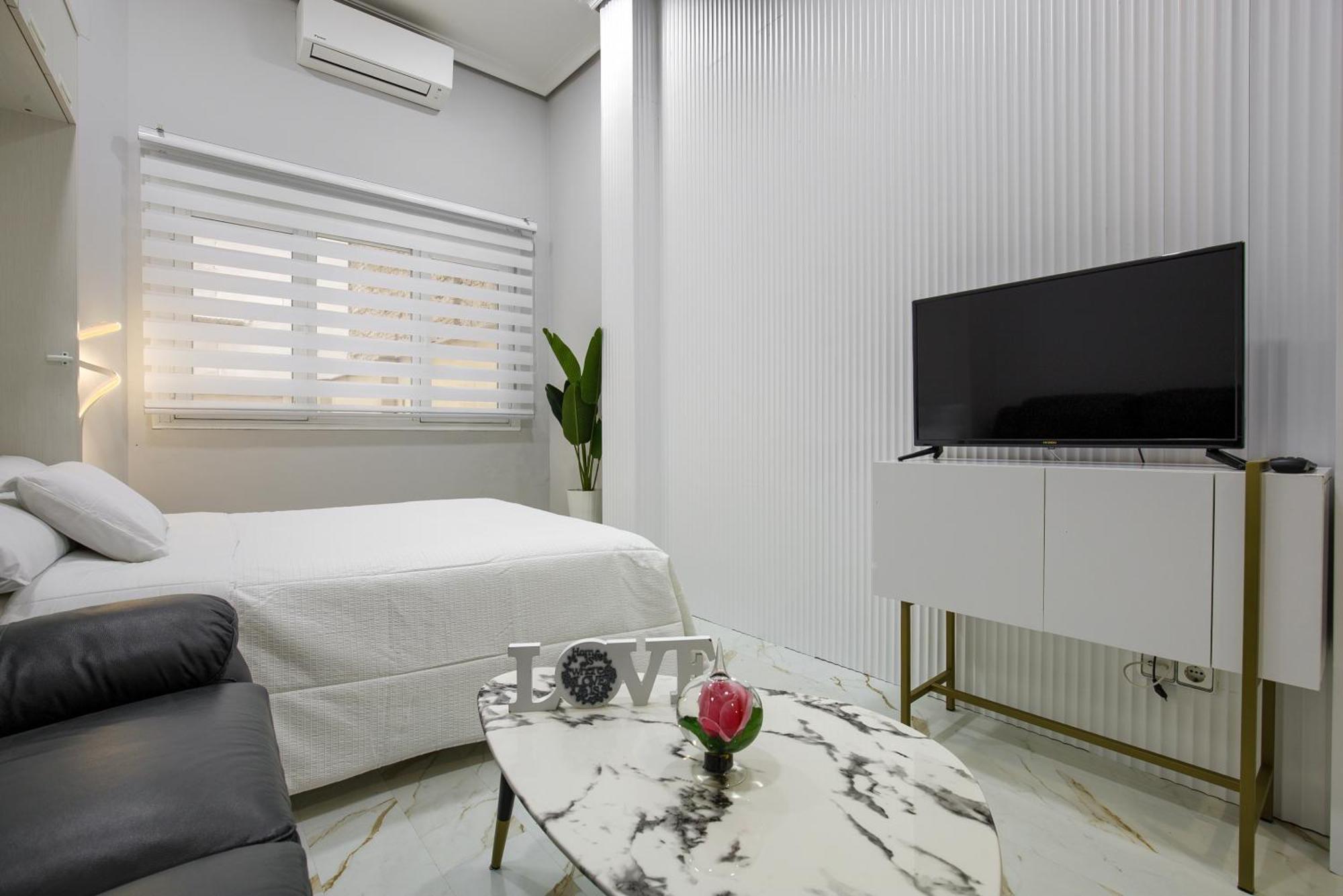 Lovely Apartment In Gran Via Madrid Eksteriør billede